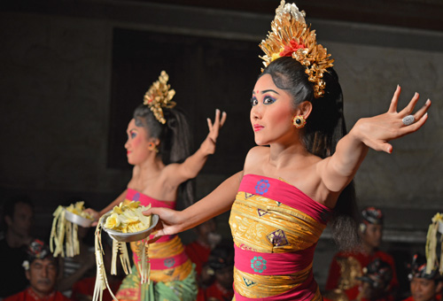  Danse Balinaise